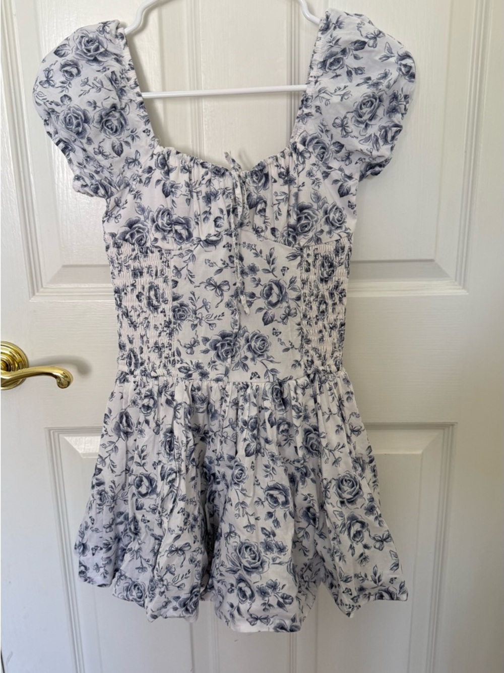 Abercrombie White Floral Puff Sleeve Mini Dress xxs